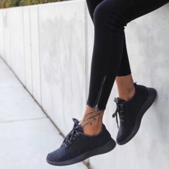 ALLBIRDS grey wool runners sneakers size 8 - Picture 15 of 15